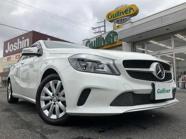 メルセデス・ベンツ Ａ１８０ スタイル 滋賀県 2016(平28)年 6.4万km 白 車検7年9月まで/ターボ車/レーダーセーフティパッケージ/クルーズコントロール/COMANDシステム8インチディスプレイ/Bluetooth、CD、DVD TV/バックカメラ/ETC2.0/本革巻ステアリング/電気式パーキングブレーキ/取扱説明書/保証書