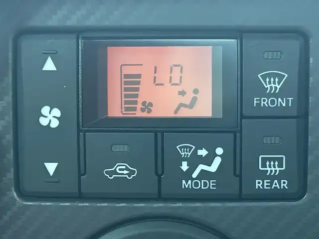 ダイハツ コペン セロ 福島県 2019(令1)年 4.6万km ブリティッシュグリーンマイカ 社外SDナビ(CN-RE05WD)/【フルセグ/BT/DVD/CD/SD/AM/FM】/バックカメラ/ナビ連動前方ドライブレコーダー(CA-DR025D)/ETC2.0/レッドインテリアパック/横滑り防止装置/前席シートヒーター/純正フロアマット/アイドリングストップ/LEDヘッドライト/フォグランプ/TRC/盗難防止装置/ステアリングスイッチ