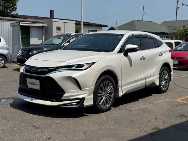 トヨタ ハリアー Z 道東・釧路十勝 2020(令2)年 4.4万km ホワイトパールクリスタルシャイン 4WD/寒冷地仕様/ワンオーナー/純正ディスプレイオーディオ/  (ナビ/フルセグTV/Bluetooth)/パノラミックビューモニター/トヨタセーフティセンス/  プリクラッシュセーフティ/  レーントレーシングアシスト/  レーダークルーズコントロール/  アダプティブハイビームシステム/  ロードサインアシスト/LEDリアフォグランプ/おくだけ充電/フロントワイパーデアイサー/パワバックドア/ハーフレザーシート/パワーシート/デジタルインナーミラー/ブラインドスポットミニター/JBLサウンドシステム/ミラーヒーター/革巻きステアリング/ステアリングリモコン/電動チルト&テレスコピックステアリング/USBソケット/横滑り防止装置/LEDヘッドライト/フォグライト/純正フロアマット/純正ドアバイザー/純正ラゲッジマット/ビルトインETC(2.0)/モデリスタフルエアロ/ヘッドアップディスプレイ/スマートキー/エンジンプッシュスタート/スペアキー/取扱説明書/保証書/純正19インチアルミホイール/冬タイヤ積み込み/  (225/65R17、6mm、2020年製、BS、社外AW)