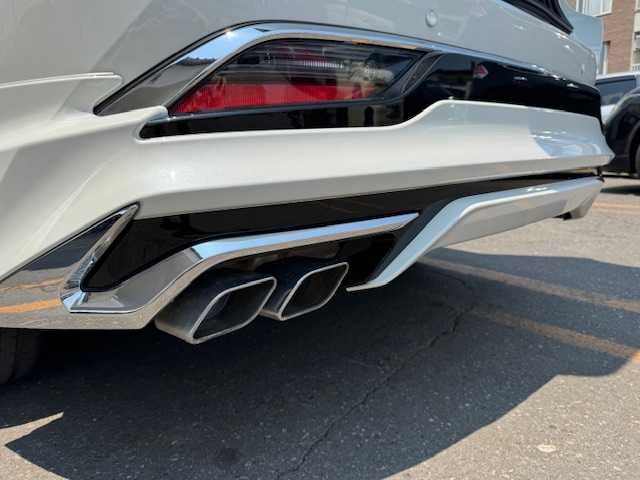 トヨタ ハリアー Z 道東・釧路十勝 2020(令2)年 4.4万km ホワイトパールクリスタルシャイン 4WD/寒冷地仕様/ワンオーナー/純正ディスプレイオーディオ/  (ナビ/フルセグTV/Bluetooth)/パノラミックビューモニター/トヨタセーフティセンス/  プリクラッシュセーフティ/  レーントレーシングアシスト/  レーダークルーズコントロール/  アダプティブハイビームシステム/  ロードサインアシスト/LEDリアフォグランプ/おくだけ充電/フロントワイパーデアイサー/パワバックドア/ハーフレザーシート/パワーシート/デジタルインナーミラー/ブラインドスポットミニター/JBLサウンドシステム/ミラーヒーター/革巻きステアリング/ステアリングリモコン/電動チルト&テレスコピックステアリング/USBソケット/横滑り防止装置/LEDヘッドライト/フォグライト/純正フロアマット/純正ドアバイザー/純正ラゲッジマット/ビルトインETC(2.0)/モデリスタフルエアロ/ヘッドアップディスプレイ/スマートキー/エンジンプッシュスタート/スペアキー/取扱説明書/保証書/純正19インチアルミホイール/冬タイヤ積み込み/  (225/65R17、6mm、2020年製、BS、社外AW)