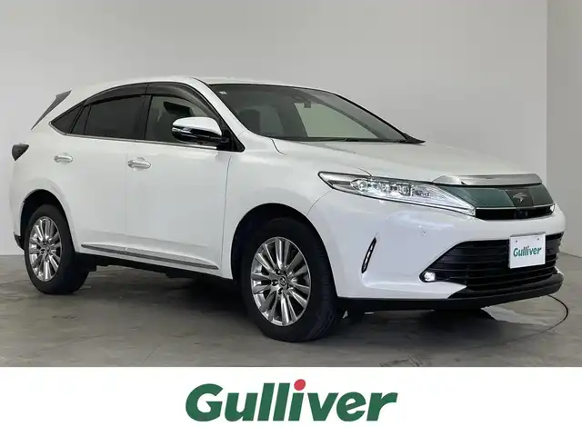 トヨタ ハリアー プログレス 埼玉県 2019(平31)年 5.3万km ホワイトパールクリスタルシャイン メーカーナビ　/パノラミックビューモニター　/地デジＴＶ　/JBLサウンド　/トヨタセーフティセンス　/レーダークルーズコントロール　/ハーフレザー　/ビルトインETC2.0/ドライブレコーダー/純正アルミホイール　/LEDオートライト