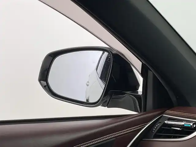 トヨタ ハリアー プログレス 埼玉県 2019(平31)年 5.3万km ホワイトパールクリスタルシャイン メーカーナビ　/パノラミックビューモニター　/地デジＴＶ　/JBLサウンド　/トヨタセーフティセンス　/レーダークルーズコントロール　/ハーフレザー　/ビルトインETC2.0/ドライブレコーダー/純正アルミホイール　/LEDオートライト