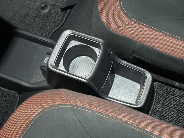 ホンダ Ｎ ＯＮＥ RS 千葉県 2022(令4)年 2.7万km クリスタルブラックパール 純正ディスプレイオーディオ/(FM/AM/CD/ワンセグ/Bluetooth)/衝突被害軽減システム/車線逸脱警報/バックカメラ/アダプティブクルーズコントロール/横滑り防止装置/ETC/LEDヘッドライト/フォグランプ/オートライト/ウィンカーミラー/電動格納ミラー/純正15インチAW/シートリフター/禁煙車/プッシュスタート/スマートキー/フロアマット/スペアキー/取扱説明書/保証書/記録簿