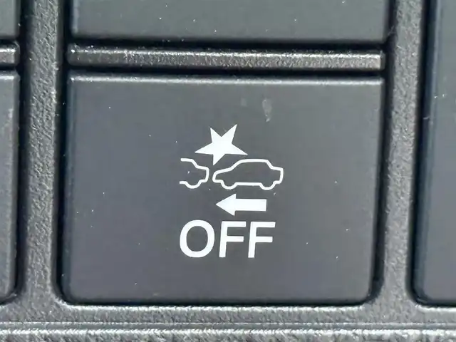 ホンダ Ｎ ＯＮＥ RS 千葉県 2022(令4)年 2.7万km クリスタルブラックパール 純正ディスプレイオーディオ/(FM/AM/CD/ワンセグ/Bluetooth)/衝突被害軽減システム/車線逸脱警報/バックカメラ/アダプティブクルーズコントロール/横滑り防止装置/ETC/LEDヘッドライト/フォグランプ/オートライト/ウィンカーミラー/電動格納ミラー/純正15インチAW/シートリフター/禁煙車/プッシュスタート/スマートキー/フロアマット/スペアキー/取扱説明書/保証書/記録簿