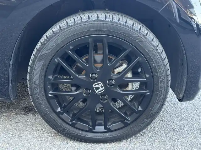 ホンダ Ｎ ＯＮＥ RS 千葉県 2022(令4)年 2.7万km クリスタルブラックパール 純正ディスプレイオーディオ/(FM/AM/CD/ワンセグ/Bluetooth)/衝突被害軽減システム/車線逸脱警報/バックカメラ/アダプティブクルーズコントロール/横滑り防止装置/ETC/LEDヘッドライト/フォグランプ/オートライト/ウィンカーミラー/電動格納ミラー/純正15インチAW/シートリフター/禁煙車/プッシュスタート/スマートキー/フロアマット/スペアキー/取扱説明書/保証書/記録簿