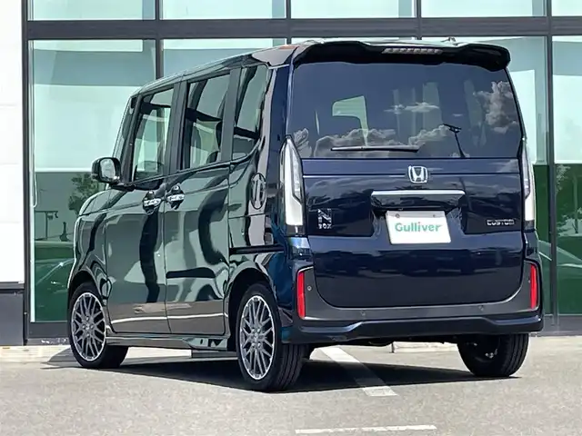 ホンダ Ｎ ＢＯＸ カスタム ターボ 和歌山県 2024(令6)年 0.2万km ミッドナイトブルービームM 純正9インチナビ/フルセグTV/Bluetooth/CD/DVD/USB/Apple car play/Android Auto/バックカメラ/ビルトインETC/ホンダセンシング/コーナーセンサー/アダプティブクルーズコントロール/両側パワースライドドア/ハーフレザーシート/前席シートヒーター/革ステアリング/ステアリングスイッチ/パドルシフト/電動パーキングブレーキ/ブレーキホールド/LEDヘッドライト/オートライト/プッシュスタート/スマートキー/スペアキー