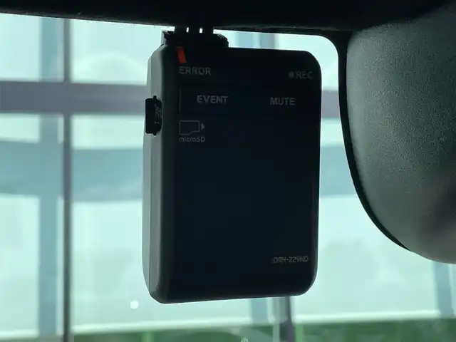 ホンダ Ｎ ＢＯＸ カスタム ターボ 和歌山県 2024(令6)年 0.2万km ミッドナイトブルービームM 純正9インチナビ/フルセグTV/Bluetooth/CD/DVD/USB/Apple car play/Android Auto/バックカメラ/ビルトインETC/ホンダセンシング/コーナーセンサー/アダプティブクルーズコントロール/両側パワースライドドア/ハーフレザーシート/前席シートヒーター/革ステアリング/ステアリングスイッチ/パドルシフト/電動パーキングブレーキ/ブレーキホールド/LEDヘッドライト/オートライト/プッシュスタート/スマートキー/スペアキー