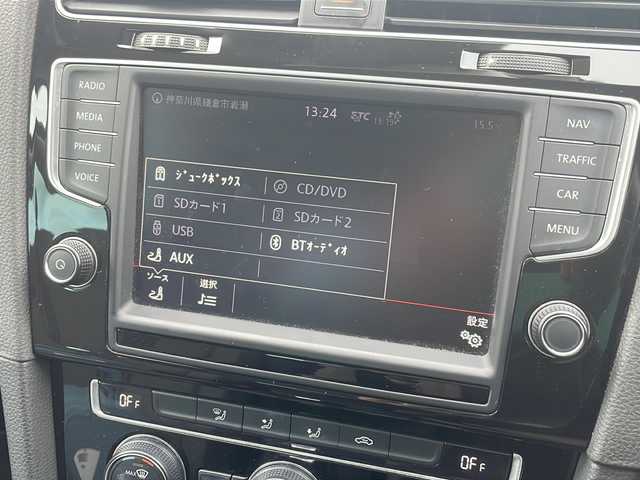 フォルクスワーゲン ゴルフ オールスター 神奈川県 2016(平28)年 5.1万km カーボンスティールグレーM 純正ナビ/【CD/DVD/SD/BT/USB/MirrorLink/フルセグTV】/バックカメラ/レーダークルーズコントロール/パドルシフト/ダウンヒルアシストコントロール/レーンキープアシスト/疲労検知システム/電動パーキングブレーキ/オートブレーキホールド/オートライト/オートワイパー/衝突被害軽減システム/横滑り防止装置/盗難防止装置/アイドリングストップ/ステアリングスイッチ/ISOFIX/新車時保証書/取扱説明書/スペアキー×１