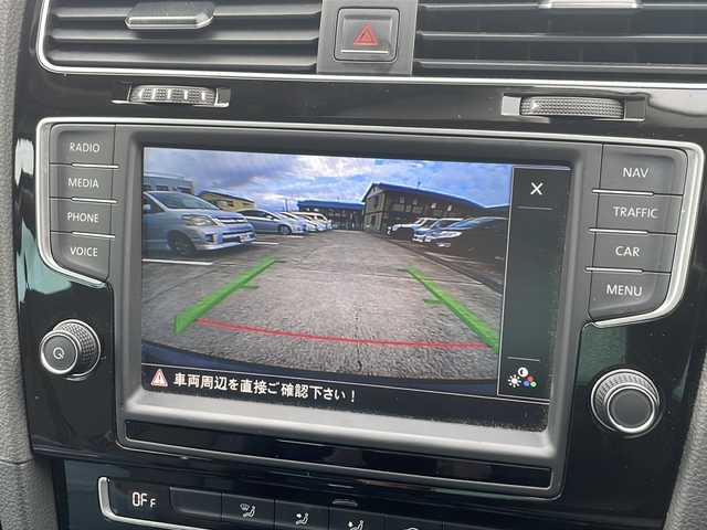 フォルクスワーゲン ゴルフ オールスター 神奈川県 2016(平28)年 5.1万km カーボンスティールグレーM 純正ナビ/【CD/DVD/SD/BT/USB/MirrorLink/フルセグTV】/バックカメラ/レーダークルーズコントロール/パドルシフト/ダウンヒルアシストコントロール/レーンキープアシスト/疲労検知システム/電動パーキングブレーキ/オートブレーキホールド/オートライト/オートワイパー/衝突被害軽減システム/横滑り防止装置/盗難防止装置/アイドリングストップ/ステアリングスイッチ/ISOFIX/新車時保証書/取扱説明書/スペアキー×１