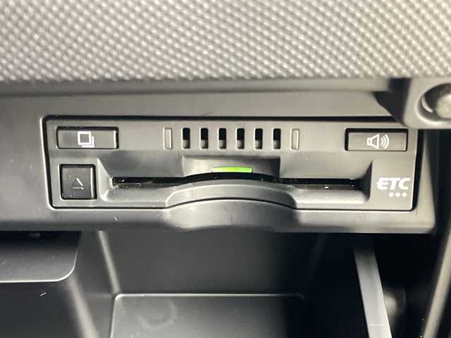 トヨタ エスティマ アエラス プレミアム 群馬県 2019(令1)年 4.2万km ブラック/レッドマイカメタリック 2トーン 純正１０型ナビ　/バックカメラ/電動リアゲート　/ＥＴＣ２．０　/＝＝＝＝＝＝＝＝＝＝＝＝＝＝＝＝＝＝＝＝＝＝＝＝＝/両側電動スライドドア　/衝突被害軽減ブレーキ　/クルーズコントロール　/ＬＥＤヘッドライト　/オートマチックハイビーム　/ハーフレザーシート　/純正アルミホイール　/禁煙