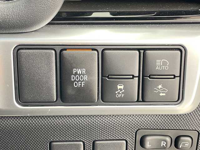 トヨタ エスティマ アエラス プレミアム 群馬県 2019(令1)年 4.2万km ブラック/レッドマイカメタリック 2トーン 純正１０型ナビ　/バックカメラ/電動リアゲート　/ＥＴＣ２．０　/＝＝＝＝＝＝＝＝＝＝＝＝＝＝＝＝＝＝＝＝＝＝＝＝＝/両側電動スライドドア　/衝突被害軽減ブレーキ　/クルーズコントロール　/ＬＥＤヘッドライト　/オートマチックハイビーム　/ハーフレザーシート　/純正アルミホイール　/禁煙