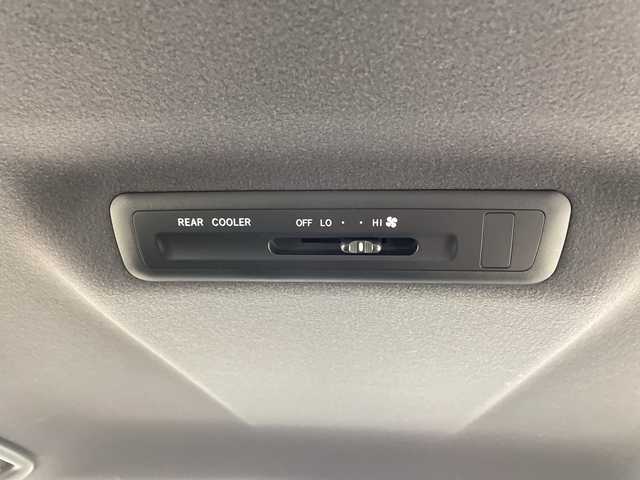 トヨタ エスティマ アエラス プレミアム 群馬県 2019(令1)年 4.2万km ブラック/レッドマイカメタリック 2トーン 純正１０型ナビ　/バックカメラ/電動リアゲート　/ＥＴＣ２．０　/＝＝＝＝＝＝＝＝＝＝＝＝＝＝＝＝＝＝＝＝＝＝＝＝＝/両側電動スライドドア　/衝突被害軽減ブレーキ　/クルーズコントロール　/ＬＥＤヘッドライト　/オートマチックハイビーム　/ハーフレザーシート　/純正アルミホイール　/禁煙