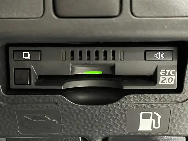 トヨタ ルーミー カスタムG－T 大阪府 2022(令4)年 2.5万km ブラックマイカメタリック/ブリリアントカッパークリスタルマイカ 2トーン 純正9incナビTV 360カメラ 両側パワースライドドア シートヒーター レーダークルコン 衝突軽減ブレーキ レーンアシスト スマートキー プッシュスタート クリアランスソナー 前後ドライブレコーダー ETC