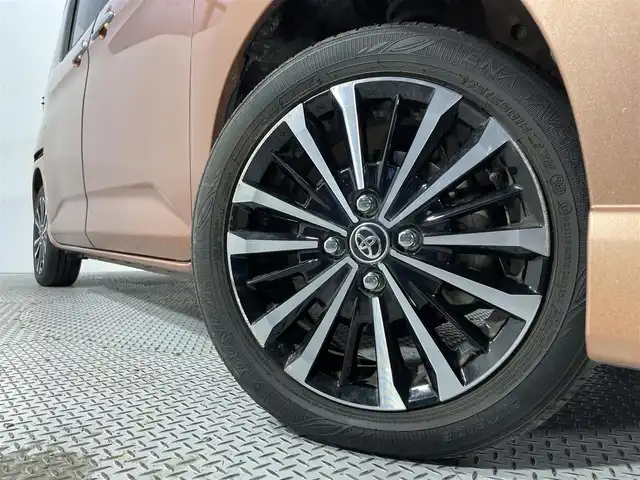 トヨタ ルーミー カスタムG－T 大阪府 2022(令4)年 2.5万km ブラックマイカメタリック/ブリリアントカッパークリスタルマイカ 2トーン 純正9incナビTV 360カメラ 両側パワースライドドア シートヒーター レーダークルコン 衝突軽減ブレーキ レーンアシスト スマートキー プッシュスタート クリアランスソナー 前後ドライブレコーダー ETC