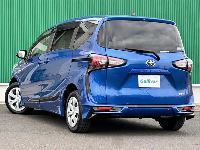 トヨタ シエンタ ハイブリッド ファンベースG 宮城県 2019(平31)年 4.2万km コバルトブルーメタリック LEDランプパッケージ/・オートレベリング機能付LEDヘッドランプ/・オートライト/・LEDフロントフォグランプ/・レッド加飾付クリアレンズLEDリアコンビネーションランプ/パノラミックビュー対応ナビレディパッケージ/・パノラミックビューモニター/・ステアリングスイッチ/・ドアミラーヒーター/インテリジェントクリアランスソナー/シートヒーター（運転席/助手席）/ステアリングヒーター/＝＝＝/セーフティセンス/・プリクラッシュセーフティ/・レーンディパーチャーアラート/・オートマチックハイビーム/先行車発進告知機能/純正ナビ（NSZT-W68T）/・CD/DVD/・Bluetooth/・フルセグTV/ビルトインETC/ドライブレコーダー/革巻きステアリング/電動格納ミラー/純正フロアマット/純正ドアバイザー/Wエアバッグ