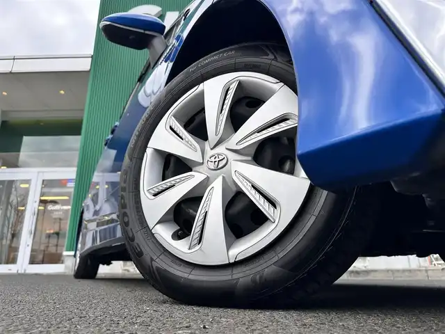 トヨタ シエンタ ハイブリッド ファンベースG 宮城県 2019(平31)年 4.2万km コバルトブルーメタリック LEDランプパッケージ/・オートレベリング機能付LEDヘッドランプ/・オートライト/・LEDフロントフォグランプ/・レッド加飾付クリアレンズLEDリアコンビネーションランプ/パノラミックビュー対応ナビレディパッケージ/・パノラミックビューモニター/・ステアリングスイッチ/・ドアミラーヒーター/インテリジェントクリアランスソナー/シートヒーター（運転席/助手席）/ステアリングヒーター/＝＝＝/セーフティセンス/・プリクラッシュセーフティ/・レーンディパーチャーアラート/・オートマチックハイビーム/先行車発進告知機能/純正ナビ（NSZT-W68T）/・CD/DVD/・Bluetooth/・フルセグTV/ビルトインETC/ドライブレコーダー/革巻きステアリング/電動格納ミラー/純正フロアマット/純正ドアバイザー/Wエアバッグ