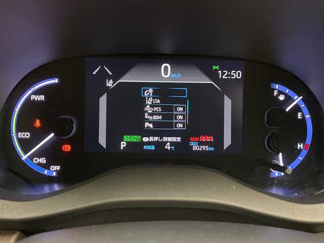 トヨタ ヤリスクロス ハイブリッド Z 長野県 2021(令3)年 8.1万km ホワイトパールクリスタルシャイン ４ＷＤ/純正ナビ/ＣＤ・ＤＶＤ再生/Bluetooth Audio/バックカメラ/前後ドライブレコーダー/衝突被害軽減ブレーキ/オートマチックハイビーム/レーンディパーチャーアラート/Ｄ席パワーシート/前席シートヒーター/LEDヘッドライト/オートライト/純正アルミ＋サマータイヤ車載/Miracast/スマートキーx2/プッシュスタート