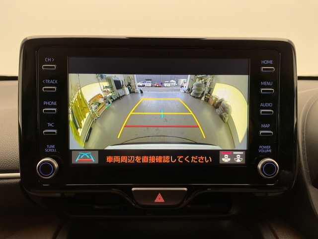 トヨタ ヤリスクロス ハイブリッド Z 長野県 2021(令3)年 8.1万km ホワイトパールクリスタルシャイン ４ＷＤ/純正ナビ/ＣＤ・ＤＶＤ再生/Bluetooth Audio/バックカメラ/前後ドライブレコーダー/衝突被害軽減ブレーキ/オートマチックハイビーム/レーンディパーチャーアラート/Ｄ席パワーシート/前席シートヒーター/LEDヘッドライト/オートライト/純正アルミ＋サマータイヤ車載/Miracast/スマートキーx2/プッシュスタート