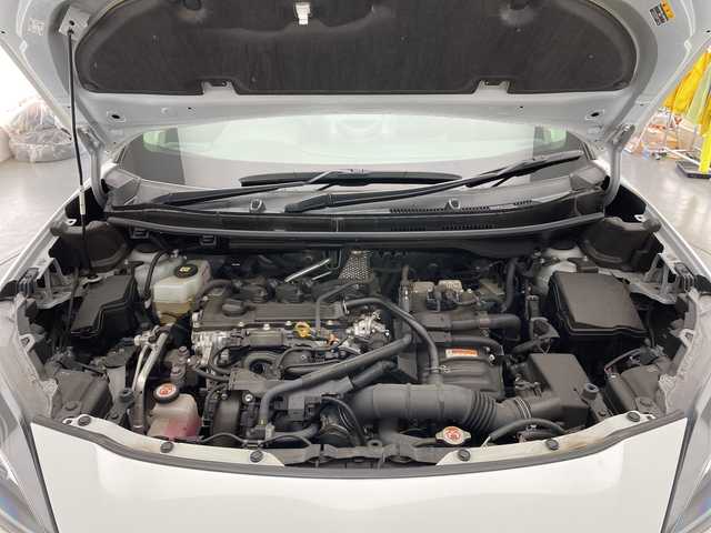 トヨタ ヤリスクロス ハイブリッド Z 長野県 2021(令3)年 8.1万km ホワイトパールクリスタルシャイン ４ＷＤ/純正ナビ/ＣＤ・ＤＶＤ再生/Bluetooth Audio/バックカメラ/前後ドライブレコーダー/衝突被害軽減ブレーキ/オートマチックハイビーム/レーンディパーチャーアラート/Ｄ席パワーシート/前席シートヒーター/LEDヘッドライト/オートライト/純正アルミ＋サマータイヤ車載/Miracast/スマートキーx2/プッシュスタート