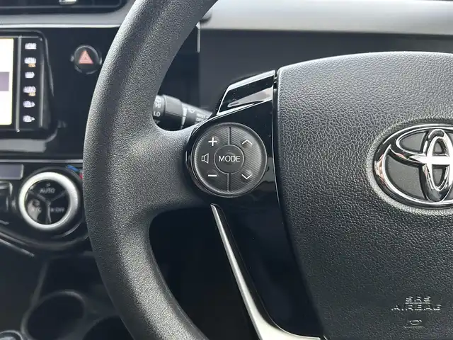 トヨタ アクア S スタイルブラック 熊本県 2018(平30)年 5.2万km ダークブルーマイカ 純正ナビ/・AM/FM/CD/DVD/BT/SD/・フルセグTV/・バックカメラ/トヨタセーフティセンス/・プリクラッシュセーフティ/・レーンディパーチャーアラート/・オートマチックハイビーム/・先行車発進お知らせ/純正フロアマット/ETC/横滑り防止装置/電動格納ミラー/ウインカーミラー/ドアバイザー/プッシュスタート/スマートキー