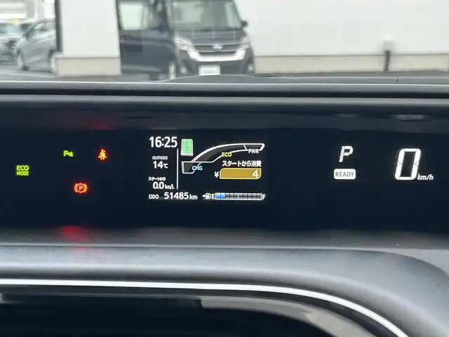 トヨタ アクア S スタイルブラック 熊本県 2018(平30)年 5.2万km ダークブルーマイカ 純正ナビ/・AM/FM/CD/DVD/BT/SD/・フルセグTV/・バックカメラ/トヨタセーフティセンス/・プリクラッシュセーフティ/・レーンディパーチャーアラート/・オートマチックハイビーム/・先行車発進お知らせ/純正フロアマット/ETC/横滑り防止装置/電動格納ミラー/ウインカーミラー/ドアバイザー/プッシュスタート/スマートキー