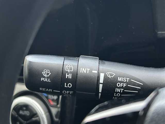 トヨタ アクア S スタイルブラック 熊本県 2018(平30)年 5.2万km ダークブルーマイカ 純正ナビ/・AM/FM/CD/DVD/BT/SD/・フルセグTV/・バックカメラ/トヨタセーフティセンス/・プリクラッシュセーフティ/・レーンディパーチャーアラート/・オートマチックハイビーム/・先行車発進お知らせ/純正フロアマット/ETC/横滑り防止装置/電動格納ミラー/ウインカーミラー/ドアバイザー/プッシュスタート/スマートキー