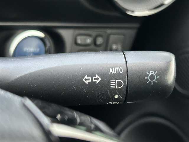 トヨタ アクア S スタイルブラック 熊本県 2018(平30)年 5.2万km ダークブルーマイカ 純正ナビ/・AM/FM/CD/DVD/BT/SD/・フルセグTV/・バックカメラ/トヨタセーフティセンス/・プリクラッシュセーフティ/・レーンディパーチャーアラート/・オートマチックハイビーム/・先行車発進お知らせ/純正フロアマット/ETC/横滑り防止装置/電動格納ミラー/ウインカーミラー/ドアバイザー/プッシュスタート/スマートキー