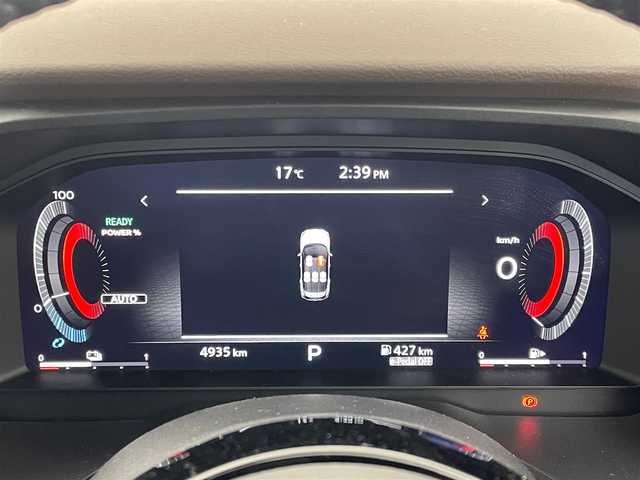 日産 エクストレイル G e－4ORCE 愛知県 2024(令6)年 0.5万km ダイヤモンドブラック ・禁煙車/・純正12.3インチナビ/（フルセグTV/Bluetooth/AppleCarPlay/AndroidAuto）/・アラウンドビューモニター/・ビルトインETC2.0/・純正LED/・オートライト/・プロパイロット/・エマージェンシーブレーキ/・LDW/・BSW/・RCTA/・デジタルインナーミラー/・電動パーキング/・オートホールド/・全席シートヒーター/・パワーシート（D+N）/・シートメモリ/・ステアリングリモコン/・革巻きステアリング/・ステアリングヒーター/・踏み間違い防止/・ふらつき警報/・前後ドライブレコーダー/・パワーバックドア/・AC100V/・スマートキー/・純正19インチアルミホイール/・ワイヤレス充電