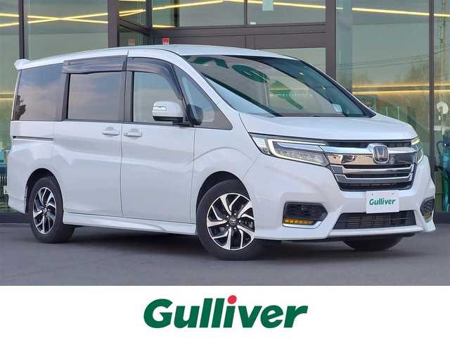 ホンダ ステップワゴン スパーダ ホンダセンシング 東京都 2019(令1)年 5.5万km プラチナホワイトパール 純正SDナビ(CD/DVD/Bluetooth/フルセグ/HDMI/SD/AM/FM)/純正フリップダウンモニター/アダプティブクルーズコントロール/パドルシフト/シートバックテーブル/後席ロールサンシェード/ドライブレコーダー/ETC/純正フロアマット/ドアバイザー