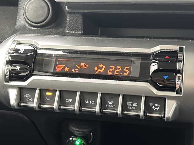スズキ クロスビー HYBRID MZ 千葉県 2022(令4)年 3.5万km バーニングレッドパールメタリック/ブラック2トーン 純正ディスプレイオーディオ/　CD/DVD/Bluetooth/レーダークルーズコントロール/レーンキープアシスト/衝突軽減ブレーキ/コーナーセンサー（後）/先行車発進警報/オートハイビーム/パドルシフト/前席シートヒーター/LEDヘッドライト/フォグランプ/ETC/前後ドラレコ/バックカメラ/シートバックテーブル/電動格納ミラー/フロアマット