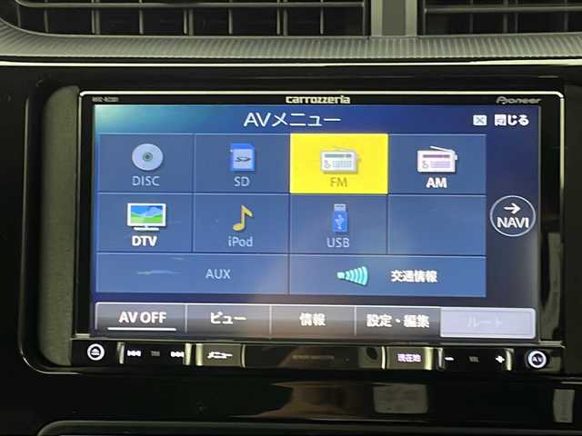 トヨタ アクア S 新潟県 2018(平30)年 4.2万km スーパーホワイトⅡ トヨタセーフティーセンス/社外メモリナビ/　　ワンセグ/CD/DVD/SD/バックカメラ/オートライト/ステリングスイッチ/オートエアコン/レーンキープ/ウィンカーミラー/電格ミラー/ETC