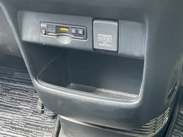 ホンダ Ｎ ＢＯＸ カスタム G Lパッケージ 佐賀県 2016(平28)年 10.2万km プレミアムベルベットパープル・パール 社外メモリーナビゲーション/・フルセグTV/CD/DVD/SD/Bluetooth/バックカメラ/ビルトインETC/横滑り防止装置/片側パワースライドドア/後席サンシェード/ISOFIX対応/ステアリングリモコン/純正14インチアルミホイール/純正キセノンヘッドライト/社外LED球フォグランプ/ドアバイザ―/新車保証書/取扱説明書