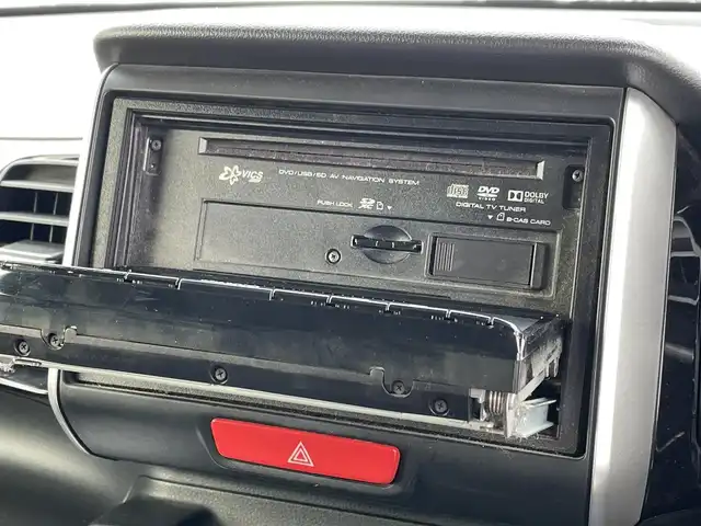 ホンダ Ｎ ＢＯＸ カスタム G Lパッケージ 佐賀県 2016(平28)年 10.2万km プレミアムベルベットパープル・パール 社外メモリーナビゲーション/・フルセグTV/CD/DVD/SD/Bluetooth/バックカメラ/ビルトインETC/横滑り防止装置/片側パワースライドドア/後席サンシェード/ISOFIX対応/ステアリングリモコン/純正14インチアルミホイール/純正キセノンヘッドライト/社外LED球フォグランプ/ドアバイザ―/新車保証書/取扱説明書