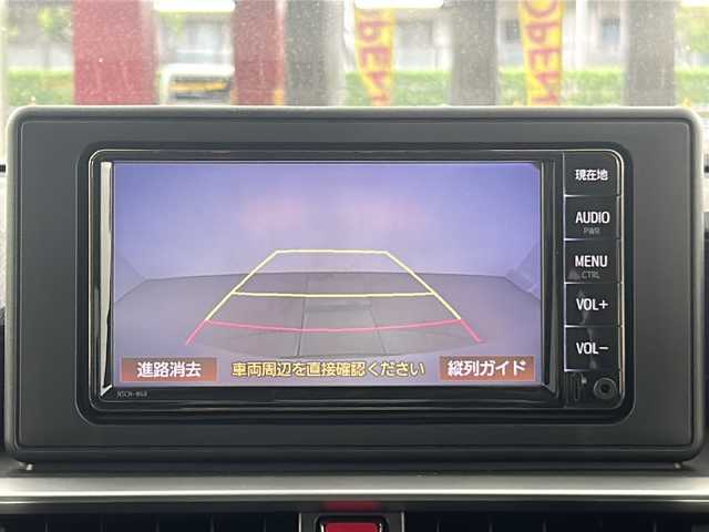 トヨタ ライズ Z 愛知県 2022(令4)年 3.1万km ブラックマイカメタリック/シャイニングホワイトパール 純正7インチSDナビゲーション/（CD/DVD/フルセグTV/Bluetooth)/バックカメラ/ビルトインETC/スマートアシスト/レーダークルーズコントロール/レーンキープアシスト/オートマチックハイビーム/ブラインドスポットモニター/コーナーセンサー(前後)/LEDヘッドライト/オートライト/フォグライト/ウィンカーミラー/電動格納ミラー/スマートキー/エンジンプッシュスタート/フロアマット
