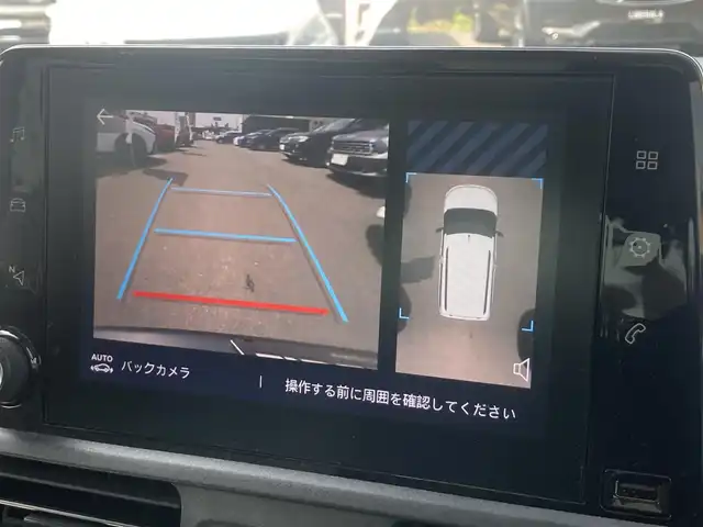 シトロエン ベルランゴ シャイン 熊本県 2022(令4)年 2.8万km サーブル ・スマートキー/・プッシュスタート/・ガラスルーフ/・アクティブセーフティブレーキ/・疲労検知/・インテリジェントハイビーム/・パーキングセンサー/・ブラインドスポットモニター/・クルーズコントロール(追従式)/・純正ディスプレイオーディオ/　【Bluetooth・USB・AppleCarPlay・AndroidAuto】/・バックカメラ＆左サイドカメラ/・ETC/・ドライブレコーダー(前方録画)/・純正マット
