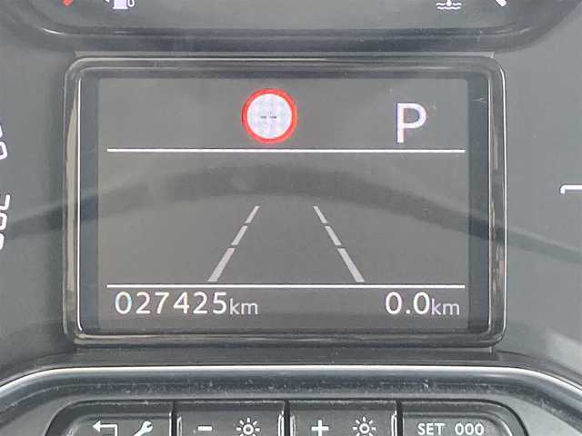 シトロエン ベルランゴ シャイン 熊本県 2022(令4)年 2.8万km サーブル ・スマートキー/・プッシュスタート/・ガラスルーフ/・アクティブセーフティブレーキ/・疲労検知/・インテリジェントハイビーム/・パーキングセンサー/・ブラインドスポットモニター/・クルーズコントロール(追従式)/・純正ディスプレイオーディオ/　【Bluetooth・USB・AppleCarPlay・AndroidAuto】/・バックカメラ＆左サイドカメラ/・ETC/・ドライブレコーダー(前方録画)/・純正マット