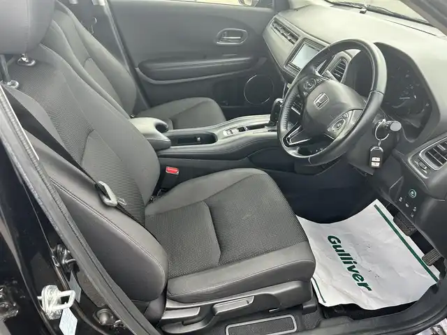 ホンダ ヴェゼル X ホンダセンシング 山形県 2021(令3)年 6.9万km クリスタルブラックパール 4WD /衝突被害軽減システム/SDナビ/　　【CD　DVD　BT　フルセグ　USB　AUX】/バックカメラ/オートクルーズコントロール/LEDオートライト/シートヒーター/純正16インチアルミホイール/ドライブレコーダー/フロアマット/レーンキープアシスト/ドアバイザー/スマートキー/ETC