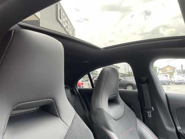 メルセデス・ベンツ ＣＬＡ２００ｄ AMGライン 栃木県 2019(令1)年 3.6万km コスモスブラック アドバンスドパッケージ/・全方位カメラ/・ヘッドアップディスプレイ/レーダーセーフティパッケージ/ナビゲーションパッケージ/キーレスゴー/パドルシフト/ACC/ナビ/フルセグTV/パワーシート /シートヒーター /ハーフレザー /LEDヘッドライト/オートライト/パークトロニック /レーンキープアシスト/ブラインドスポット /アンビエントライト /ドライブレコーダー
