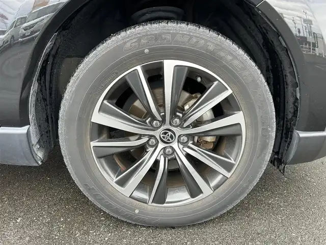 トヨタ ハリアー ハイブリッド G 静岡県 2023(令5)年 3.5万km プレシャスブラックパール 12.3インチディスプレイオーディオ/（FM/AM/フルセグTV/Bluetooth）/クルーズコントロール/スマートキー/スペアキー/プッシュスタート/ビルトインETC2.0/バックカメラ/前方ドラレコ/運転席パワーシート/運転席シートヒーター/オートライト/オートハイビーム/LEDヘッドライト/前後コーナーセンサー/純正18AW