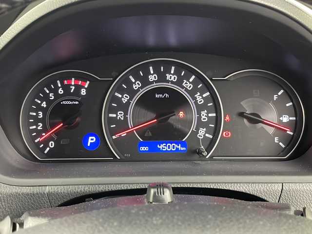 トヨタ ヴォクシー ZS 煌 埼玉県 2018(平30)年 4.5万km イナズマスパーキングブラックガラスフレーク ・純正ナビ/AM/FM/CD/DVD/フルセグTV/・バックカメラ/・前方ドライブレコーダー/・ETC2.0 /・アイドリングストップ/・AHB/・LDA/・PCS/・クルーズコントロール/・ステアリングリモコン/・ecoモード/・先行車接近/・純正フロアマット/・純正ドアバイザー/・ロールサンシェード/・電格ミラー/・ウィンカーミラー/・Fフォグランプ/・全席レザー調シートカバー付