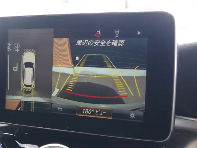 メルセデス・ベンツ ＧＬＣ２２０ d 4マチックスポーツ 埼玉県 2019(平31)年 4.7万km ダイヤモンドホワイト ブラックハーフレザーシート/アダプティブクルーズコントロール/レーダーセーフティパッケージ/ヘッドアップディスプレイ/パークセンサー/ブラインドスポットモニター/全周囲カメラ/純正ナビ/ETC/フルセグTV/シートヒーター/シートポジションメモリー機能/Bluetooth