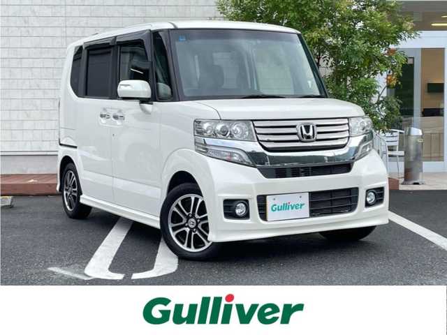 ホンダ Ｎ ＢＯＸ カスタム G SSパッケージ 愛媛県 2013(平25)年 8.1万km プレミアムホワイトパール 社外ナビ(CN-RE03D)/・Bluetooth/・CD/DVD/フルセグTV/後席モニター(ALPINE パッケージ-M900SC)/バックカメラ/両側パワースライドドア/ETC/前方ドライブレコーダー/社外フロアマット/純正14インチAW/オートライト/オートマチックハイビーム/LEDヘッドライト/ステアリングスイッチ/ドアバイザー