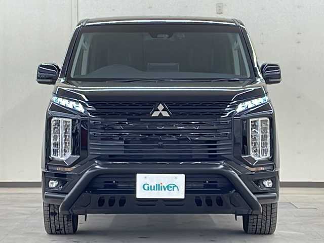 三菱 デリカＤ：５ ブラックエディション 道央・札幌 2024(令6)年 0.8万km アメジストブラック /ワンオーナー//4WD//ALPINEディスプレイオーディオ/（BT/HDMI/USB/AM/FM）//クルーズコントロール追従あり//衝突軽減ブレーキ//オートライト//パドルシフト//アイドリングストップ//ブレーキホールド//パワーバックドア//全方位モニター//バックカメラ//D席パワーシート//前席シートヒーター//ビルトインETC//フロントグリルガード//社外ドライブレコーダー//ハンドルヒーター//純正18インチAW//両側パワースライドア