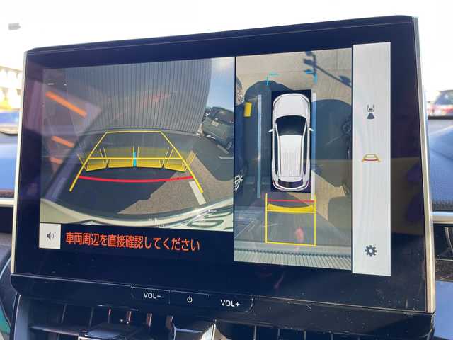 トヨタ カローラ クロス ハイブリッド Z 石川県 2024(令6)年 1.5万km パール モデリスタエアロ　純正１０．５型ナビ　フルセグＴＶ　パノラマモニター　ＬＥＤヘッドライト　ハーフレザーシート　シートヒーター　ＢＳＭ　純正アルミホイール　トヨタセーフティセンス　レーダークルーズ　ETC　スマートキー　プッシュスタート　電動ミラー　保証書