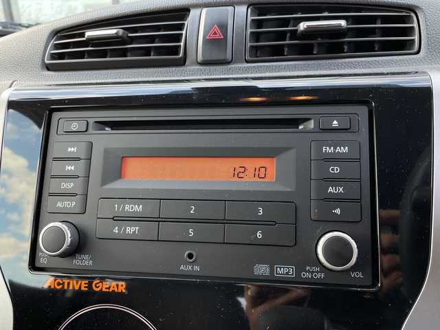 三菱 ｅＫカスタム アクティブギア 千葉県 2019(平31)年 2.2万km グレーＭⅡ 全周囲カメラ/衝突被害軽減システム/車線逸脱警報/クルーズコントロール/横滑り防止装置/ETC/アイドリングストップ/フォグランプ/オートライト/ウィンカーミラー/電動格納ミラー/純正15インチAW/シートヒーター/シートリフター/プッシュスタート/スマートキー/フロアマット/スペアキー/取扱説明書