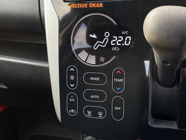 三菱 ｅＫカスタム アクティブギア 千葉県 2019(平31)年 2.2万km グレーＭⅡ 全周囲カメラ/衝突被害軽減システム/車線逸脱警報/クルーズコントロール/横滑り防止装置/ETC/アイドリングストップ/フォグランプ/オートライト/ウィンカーミラー/電動格納ミラー/純正15インチAW/シートヒーター/シートリフター/プッシュスタート/スマートキー/フロアマット/スペアキー/取扱説明書