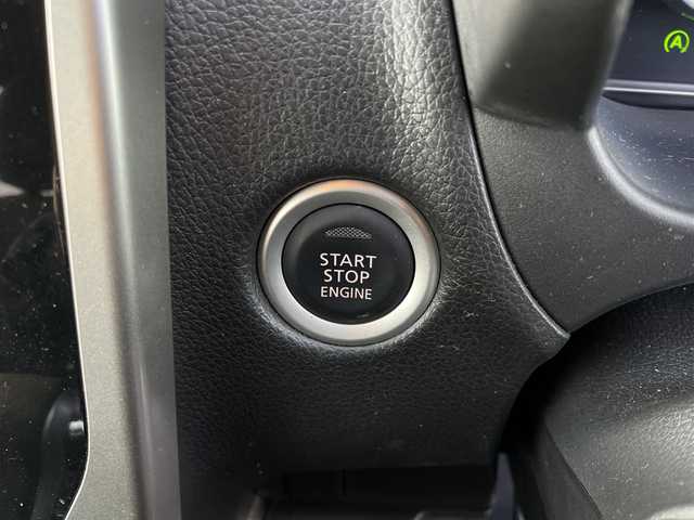 三菱 ｅＫカスタム アクティブギア 千葉県 2019(平31)年 2.2万km グレーＭⅡ 全周囲カメラ/衝突被害軽減システム/車線逸脱警報/クルーズコントロール/横滑り防止装置/ETC/アイドリングストップ/フォグランプ/オートライト/ウィンカーミラー/電動格納ミラー/純正15インチAW/シートヒーター/シートリフター/プッシュスタート/スマートキー/フロアマット/スペアキー/取扱説明書