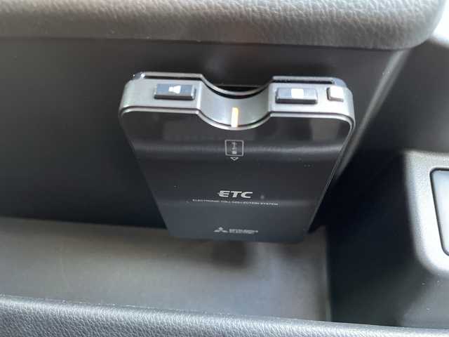 三菱 ｅＫカスタム アクティブギア 千葉県 2019(平31)年 2.2万km グレーＭⅡ 全周囲カメラ/衝突被害軽減システム/車線逸脱警報/クルーズコントロール/横滑り防止装置/ETC/アイドリングストップ/フォグランプ/オートライト/ウィンカーミラー/電動格納ミラー/純正15インチAW/シートヒーター/シートリフター/プッシュスタート/スマートキー/フロアマット/スペアキー/取扱説明書