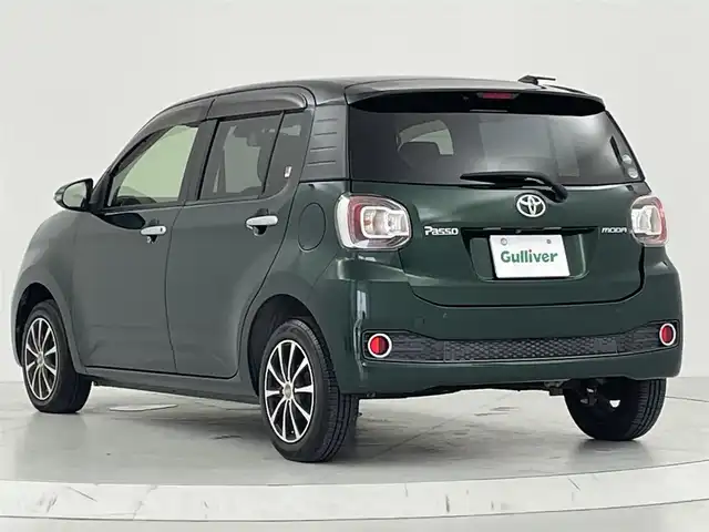 トヨタ パッソ モーダ　S 大阪府 2017(平29)年 5万km ブラックマイカメタリック/ダークエメラルドマイカ 2トーン スマートアシストII/　・衝突回避支援ブレーキ機能/　・衝突警報機能/　・車線逸脱警報機能/　・誤発進抑制制御機能/社外メモリナビ/　　CD/DVD/BT/フルセグTV/バックカメラ/LEDヘッドライト/社外14インチアルミホイール/コーナーセンサー/アイドリングストップ/スマートキー