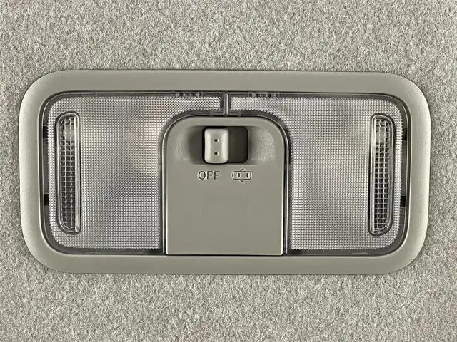 トヨタ パッソ モーダ　S 大阪府 2017(平29)年 5万km ブラックマイカメタリック/ダークエメラルドマイカ 2トーン スマートアシストII/　・衝突回避支援ブレーキ機能/　・衝突警報機能/　・車線逸脱警報機能/　・誤発進抑制制御機能/社外メモリナビ/　　CD/DVD/BT/フルセグTV/バックカメラ/LEDヘッドライト/社外14インチアルミホイール/コーナーセンサー/アイドリングストップ/スマートキー